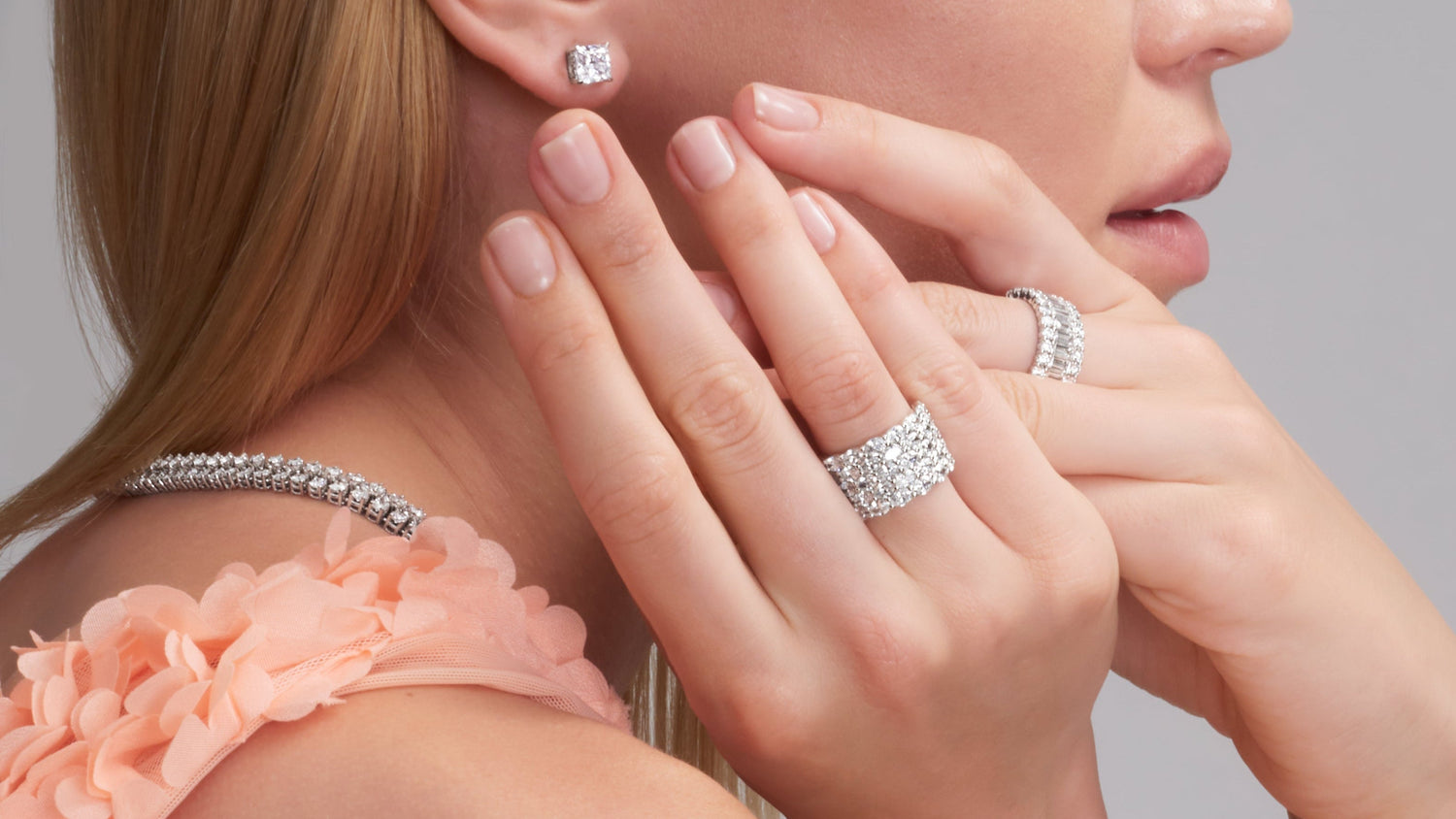 Diamond fashion ring in platinum from the Fashion Rings collection at Edward's Jewelry