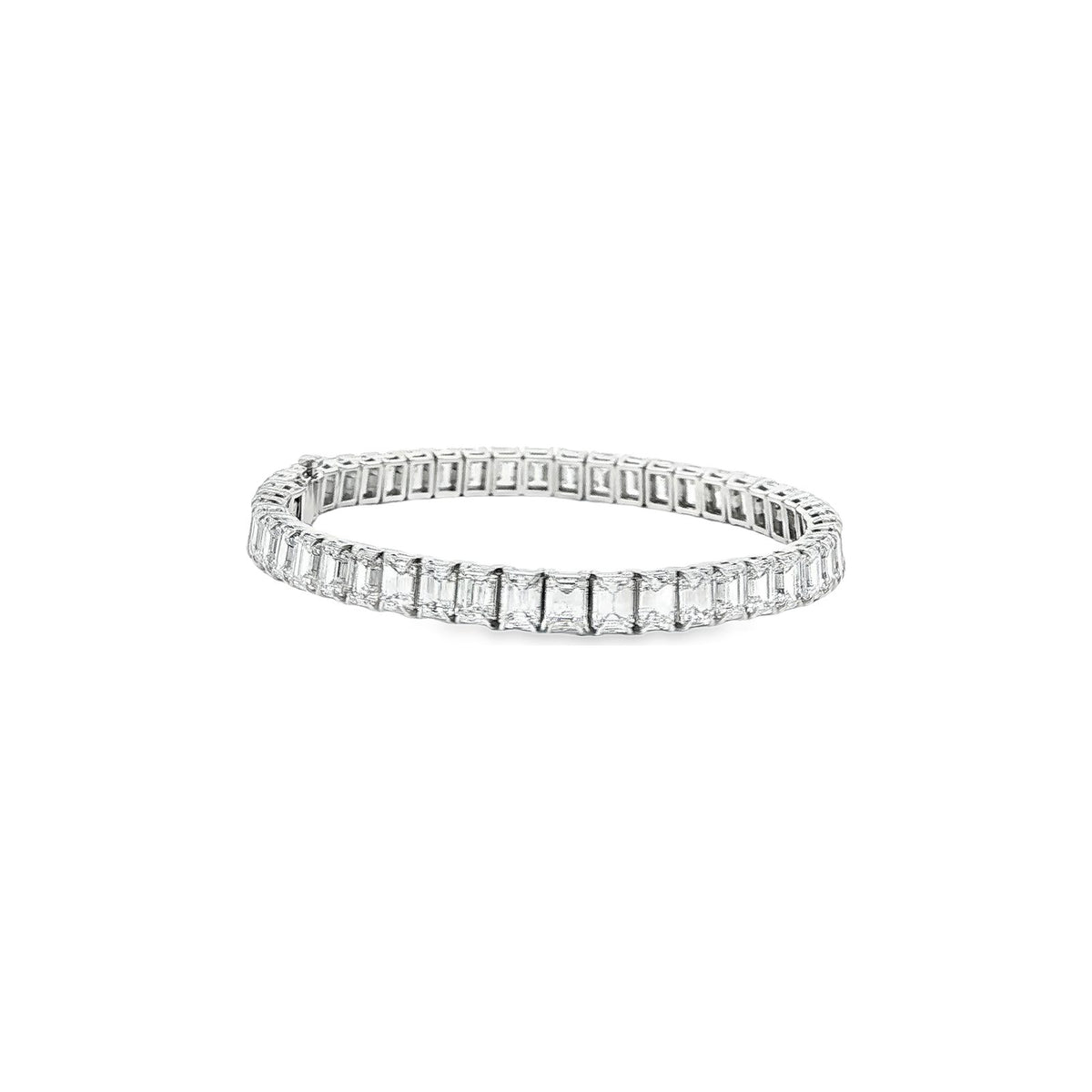 19.10 CT. GIA Certified Emerald Cut Diamond Tennis Bracelet in Platinum view 2
