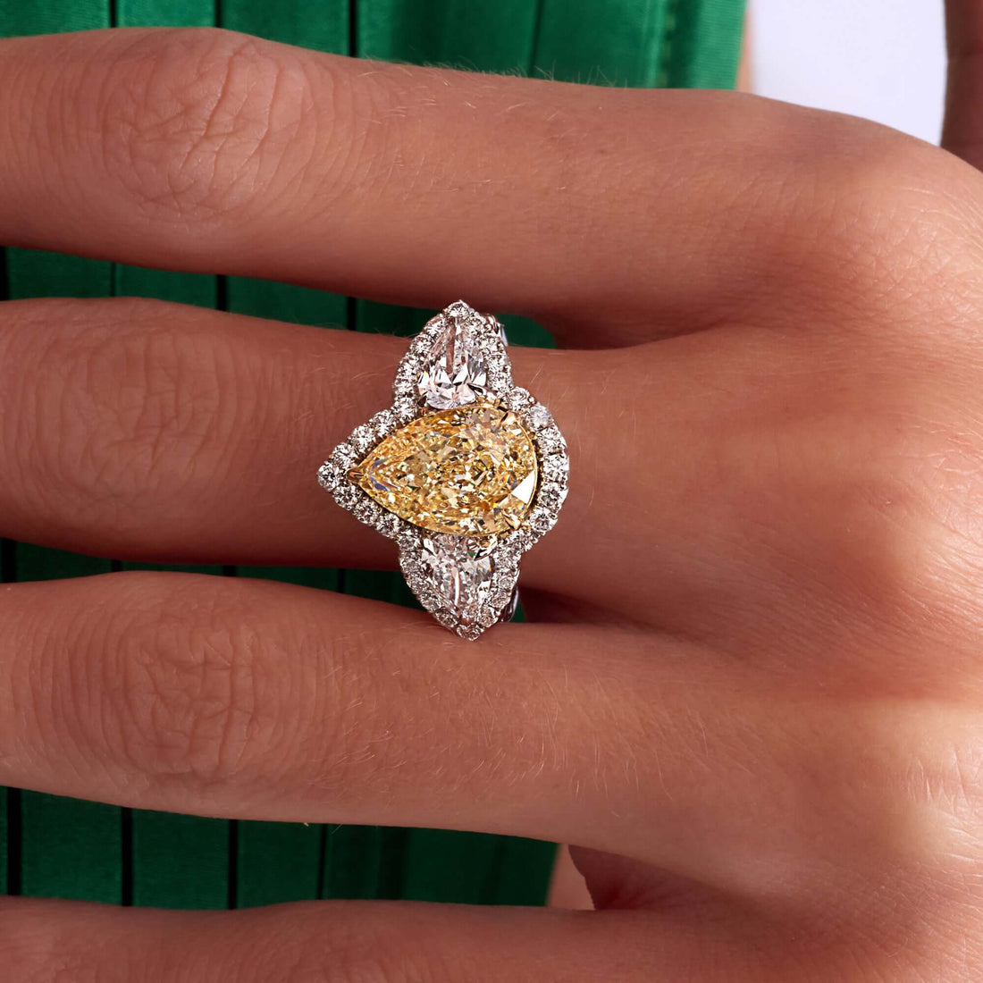 5.69 CT. Pear Yellow Diamond and Pear and Round Brilliant Diamond Ring in 18K Yellow Gold and Platinum - Three Stone Ring