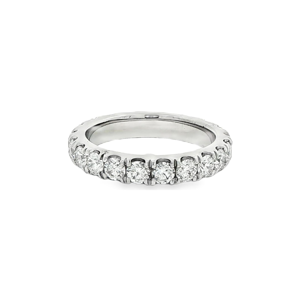 2.60 CT. Round Brilliant Diamond Eternity Band in Platinum