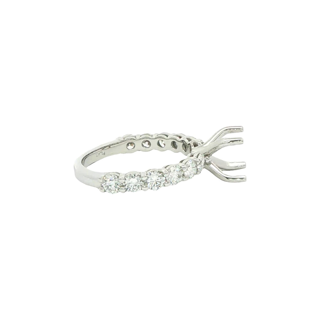 1.31 CT. Round Brilliant Diamond Semi-Mount Engagement Ring Setting in Platinum