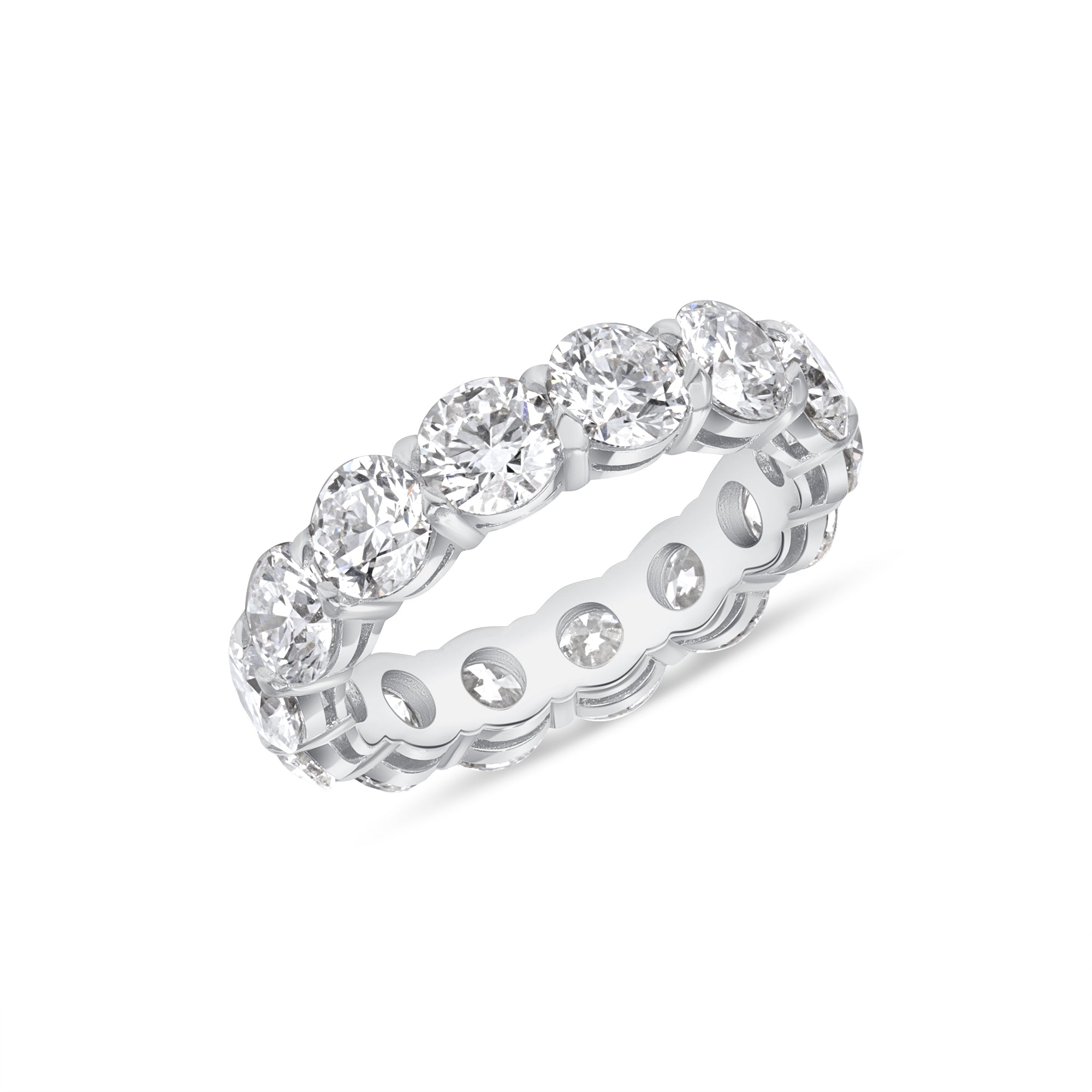 5.63 CT. Round Brilliant Diamond Eternity Band in Platinum